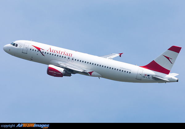 Airbus A320-216