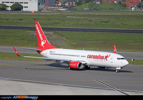 Boeing 737-85R
