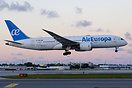 Boeing 787-8 Dreamliner
