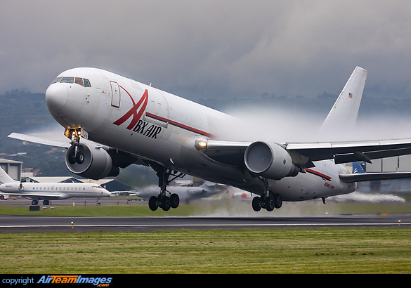 Boeing 767-383/ER(BDSF)