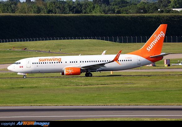 Boeing 737-81D