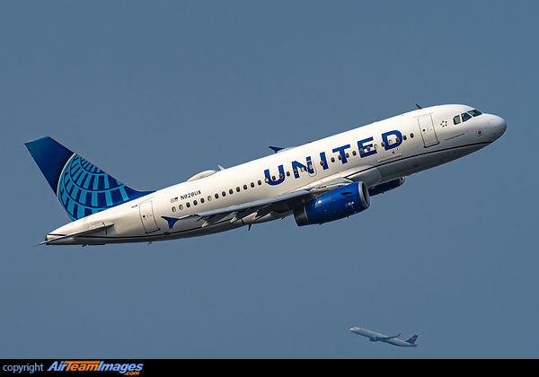 Airbus A319-131