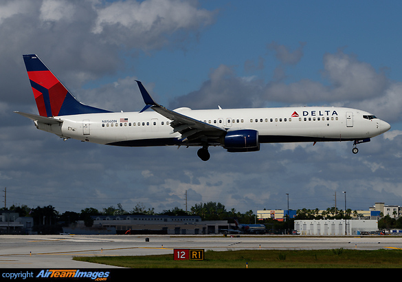 Boeing 737-932/ER