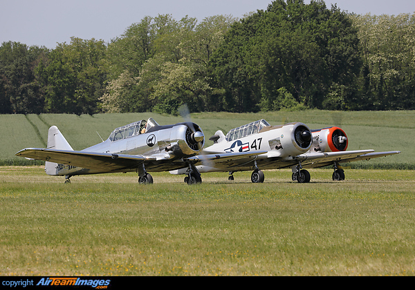 North American T-6 Texan's taking part in the Tora,Tora,Tora Pearl Harbour attack display. North American T-6G Texan