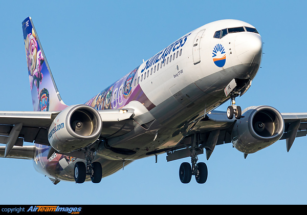 Boeing 737-8AS