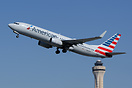 Boeing 737-823