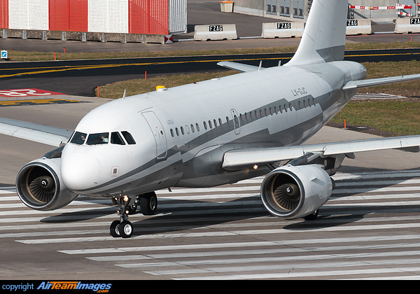 Airbus ACJ318