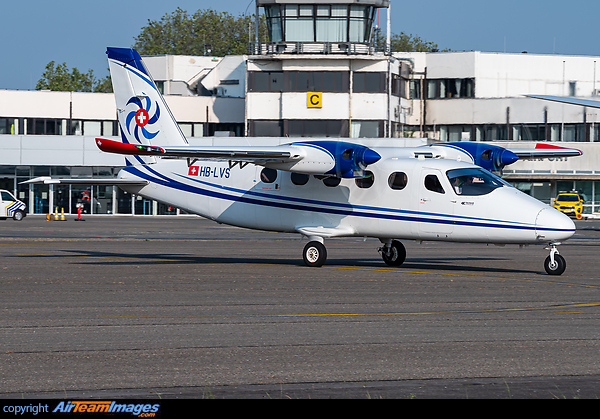 Tecnam P2012 Traveller