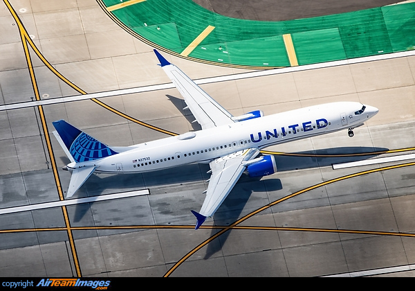 Boeing 737-9 MAX