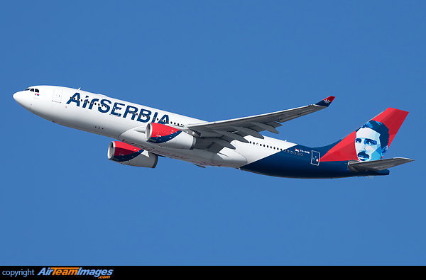 Airbus A330-243