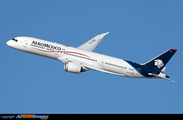 Boeing 787-9 Dreamliner