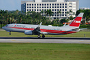 Boeing 737-823