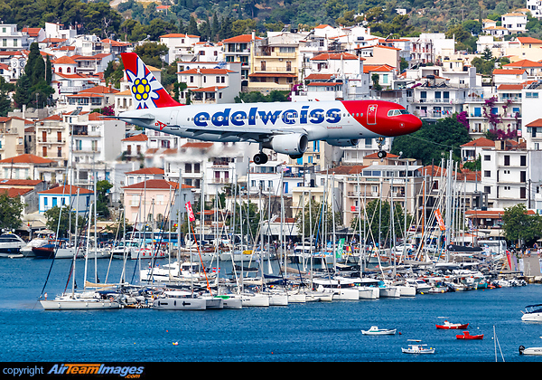 Airbus A320-214