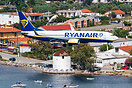 Boeing 737-8AS