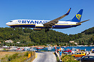 Boeing 737-8AS
