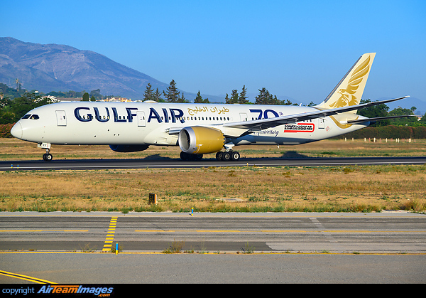 Boeing 787-9 Dreamliner
