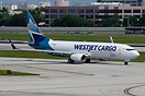 Boeing 737-8K5(BCF)