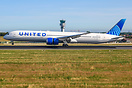 Boeing 787-10 Dreamliner
