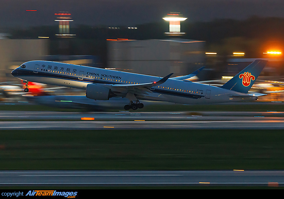 Airbus A350-941