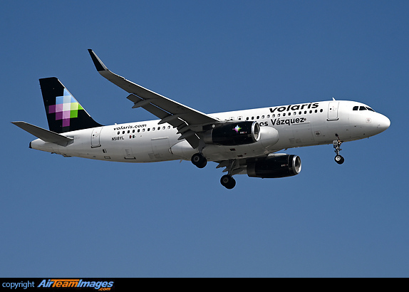 Airbus A320-233