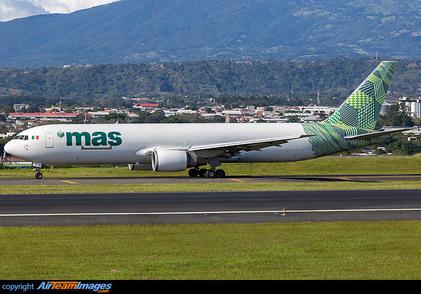 Boeing 767-338/ER(BDSF)