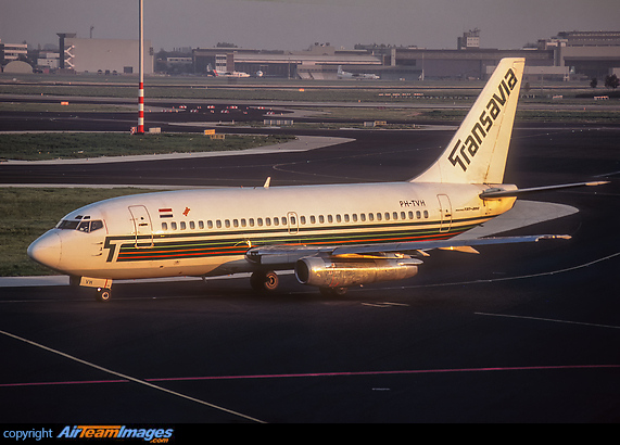 Boeing 737-222