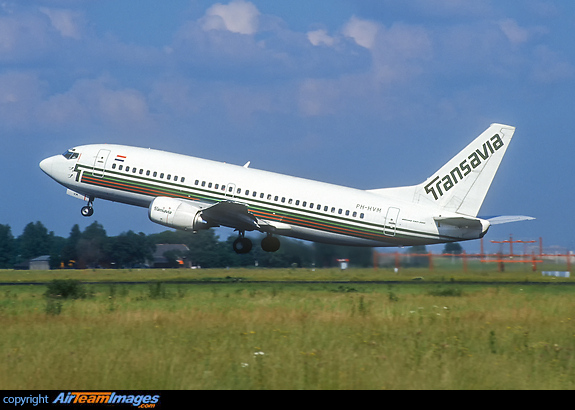 Boeing 737-3K2