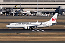 Boeing 737-846