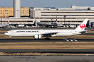 Boeing 777-346
