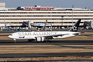 Boeing 777-281
