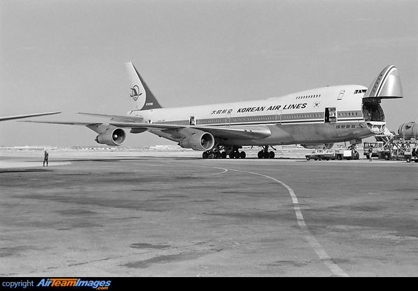 Boeing 747-273C