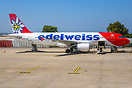 Airbus A320-214