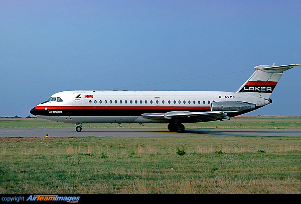 BAC 111-320AZ One-Eleven