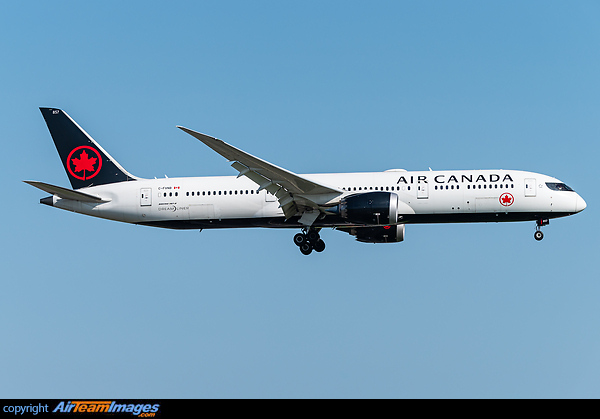 Boeing 787-9 Dreamliner