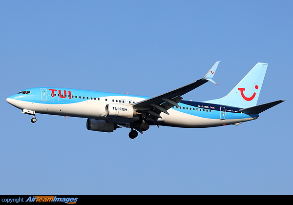 Boeing 737-8K5