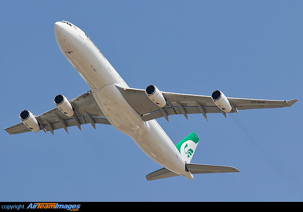 Airbus A340-313X