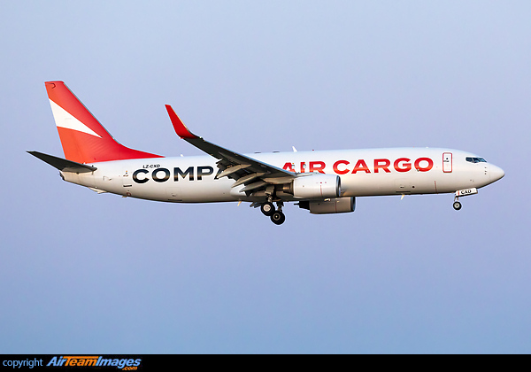 Boeing 737-85R(SF)