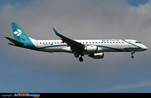 Embraer ERJ-195LR