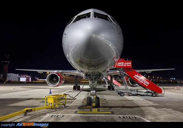 Boeing 757-21B