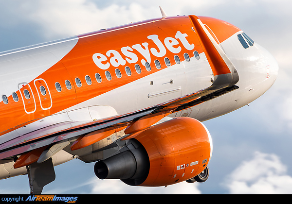 Airbus A320-214