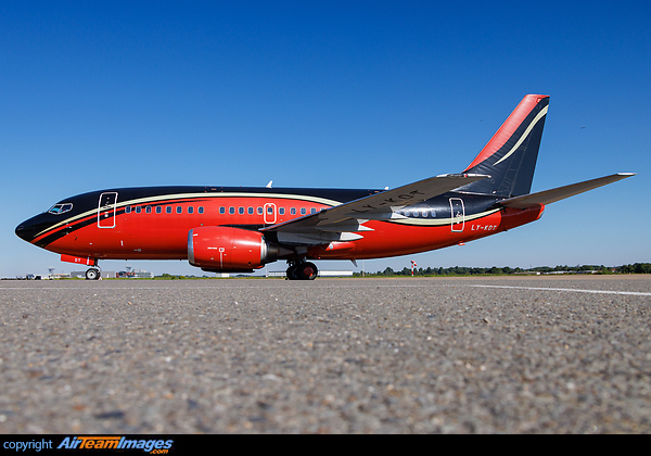 Boeing 737-522
