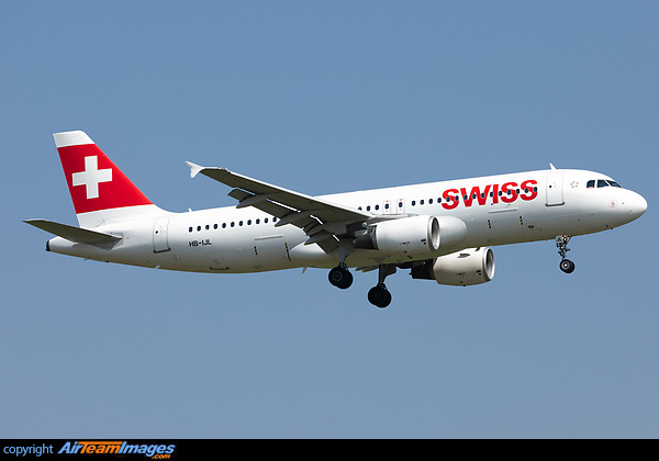 Airbus A320-214