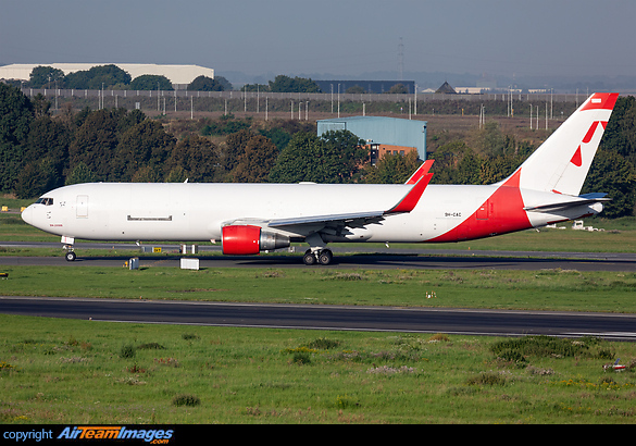 Boeing 767-333/ER(BDSF)