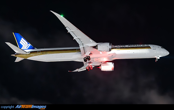 Boeing 787-10 Dreamliner