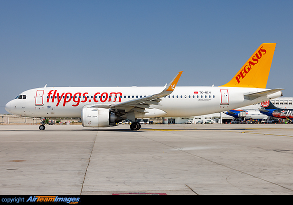 Airbus A320-251N
