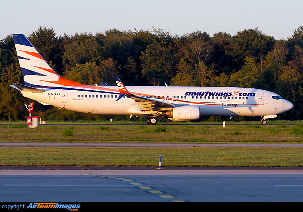 Boeing 737-86N