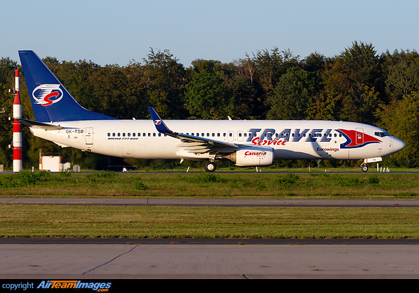 Boeing 737-8Q8