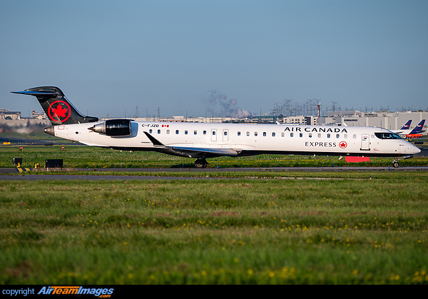 Bombardier CRJ-900LR