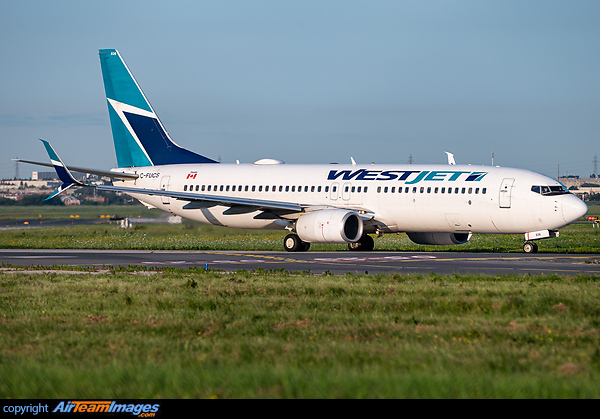 Boeing 737-8CT