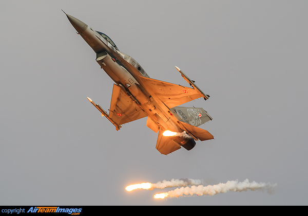 F-16CJ Fighting Falcon